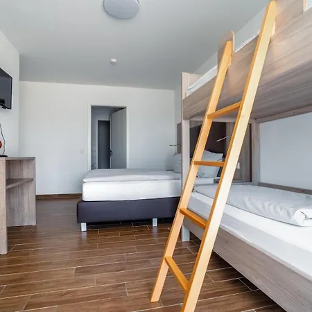 Park - Hafenruhe * Grosspoesna